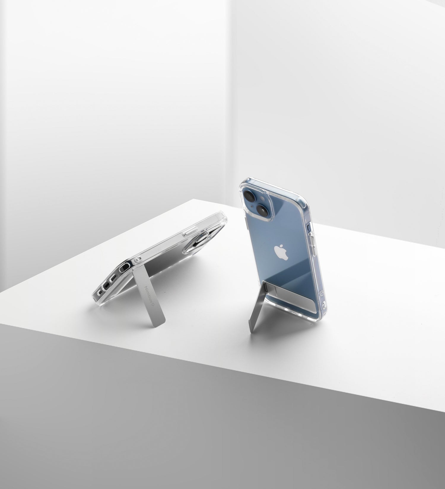 Aero MagSafe Collection