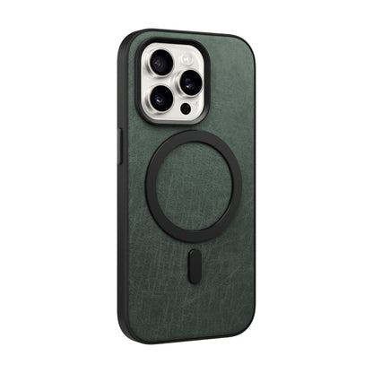 Coque MagSafe pour iPhone 15 Pro Nimbus9 Essence – Vert chasseur