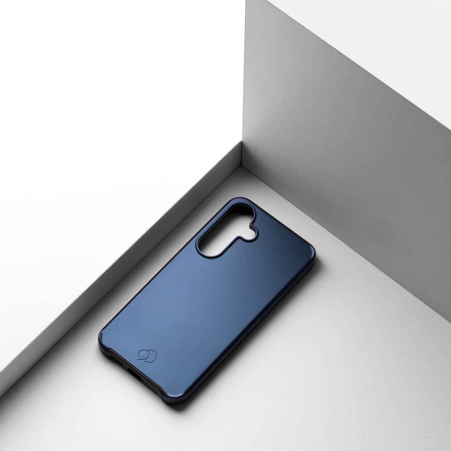 Nimbus9 Cirrus 3 Galaxy S25 MagSafe Case - Space Blue